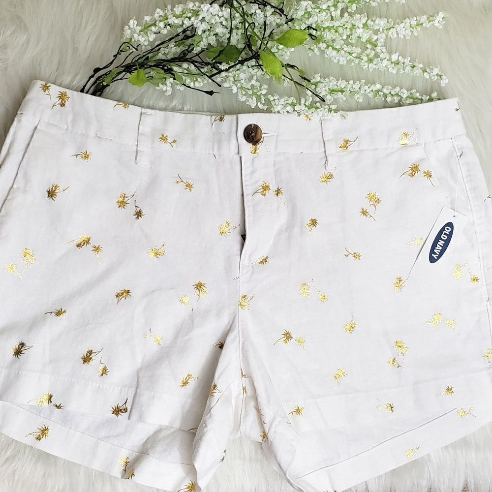 Old navy gold print shorts